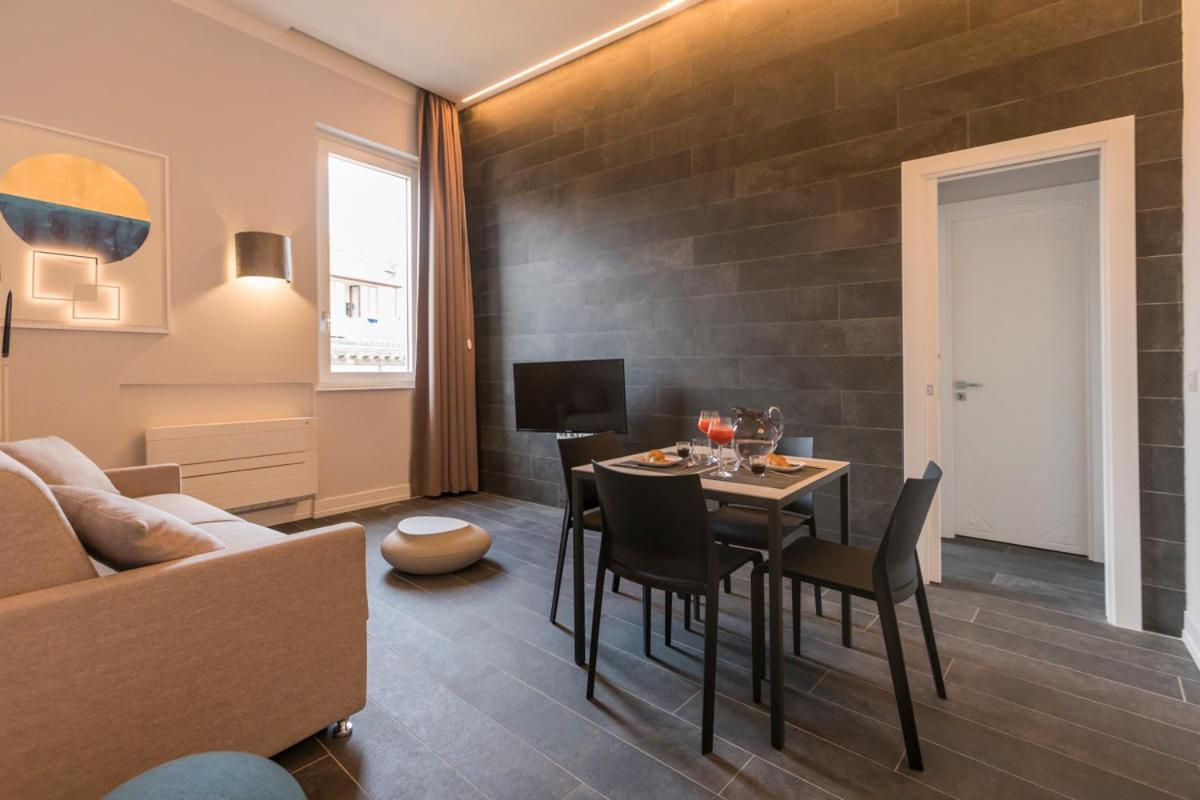 Residenza Trinita Maggiore Napoli Ngoại thất bức ảnh