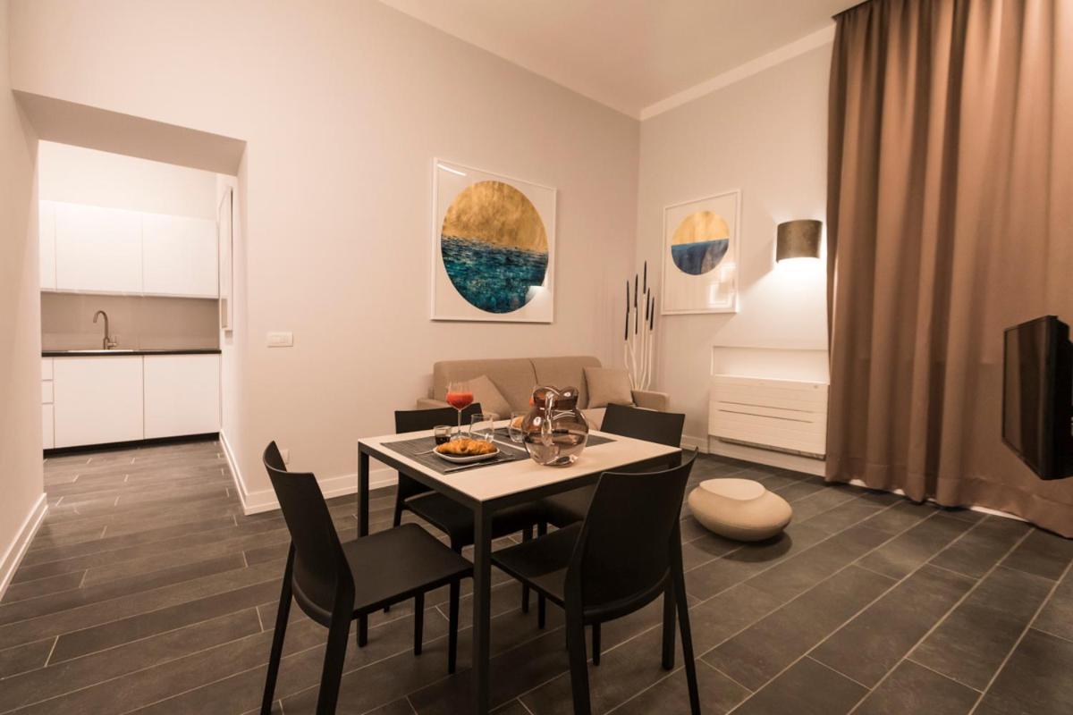 Residenza Trinita Maggiore Napoli Ngoại thất bức ảnh